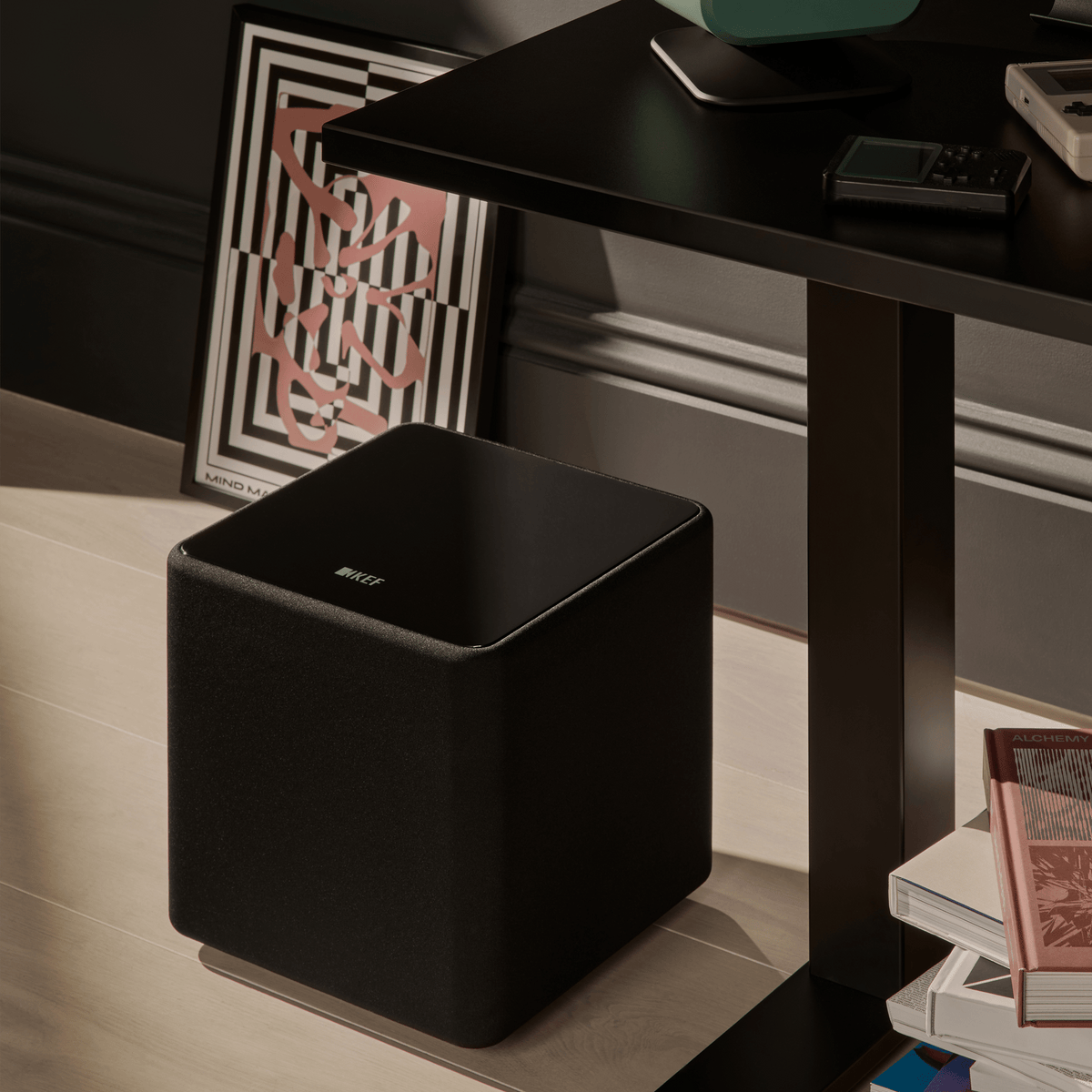 Kube 8 MIE | KEF 日本 Kube 8 MIE | KEF 日本