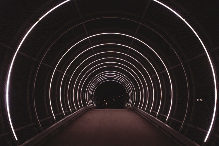 スタジオで生まれた ゲート・リバーブと80年代サウンド