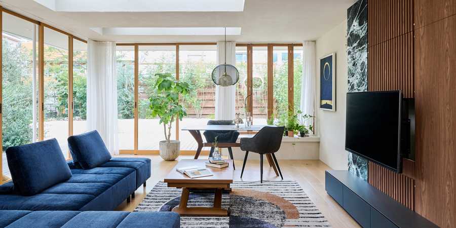 LIVING HOUSE. 横浜ベイクォーター店にてKEF ワイヤレススピーカーの展示開始