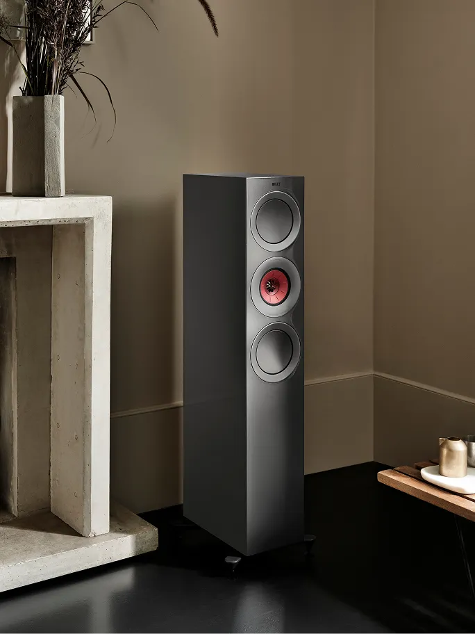 KEF Japan