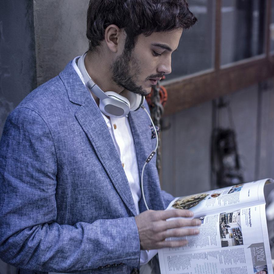 M400 有線ヘッドホン